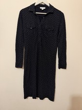 The White Company size 8 black